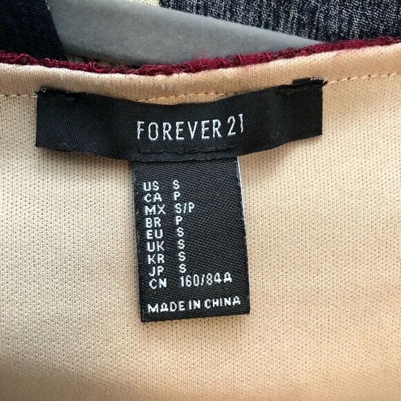 Forever 21 Burgundy Lace Short Sleeve Dress - Picture 6 of 7